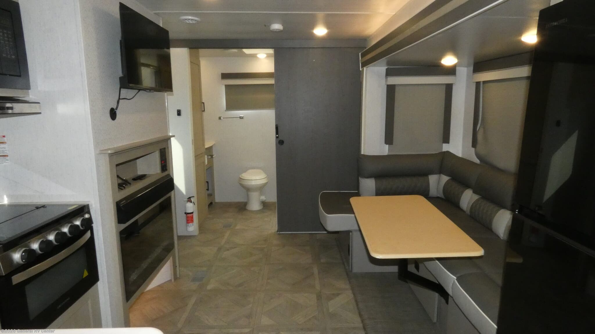 2023 Forest River Salem 22RBSX - Used Travel Trailer For Sale by General RV Center in Ocala, Florida