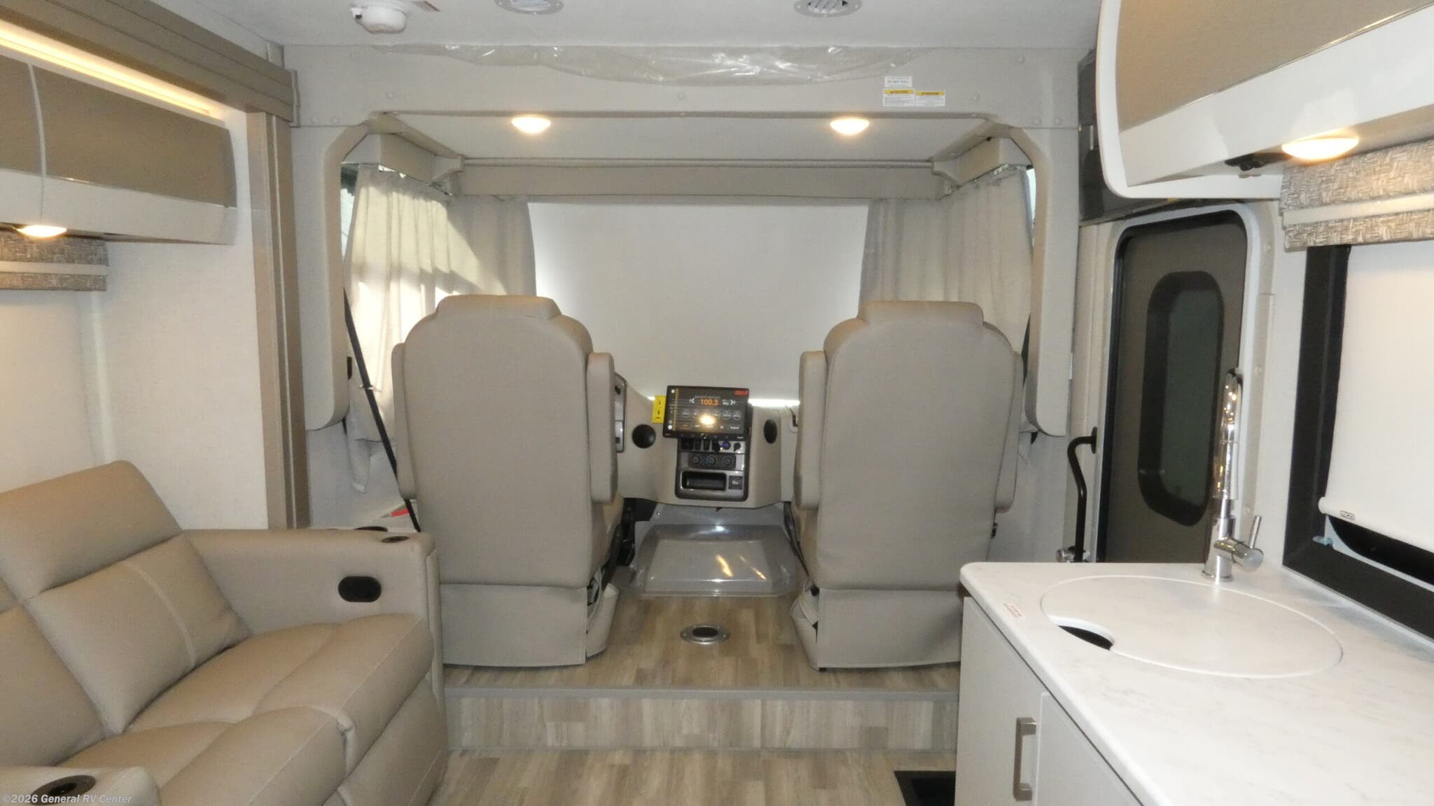 2026 Axis 26.1 by Thor Motor Coach from General RV Center in Ocala, Florida