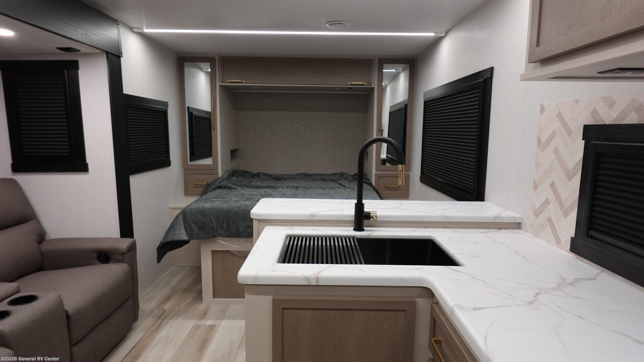 New 2026 Forest River WILDWOOD-HG 21RBHL available in Ocala, Florida