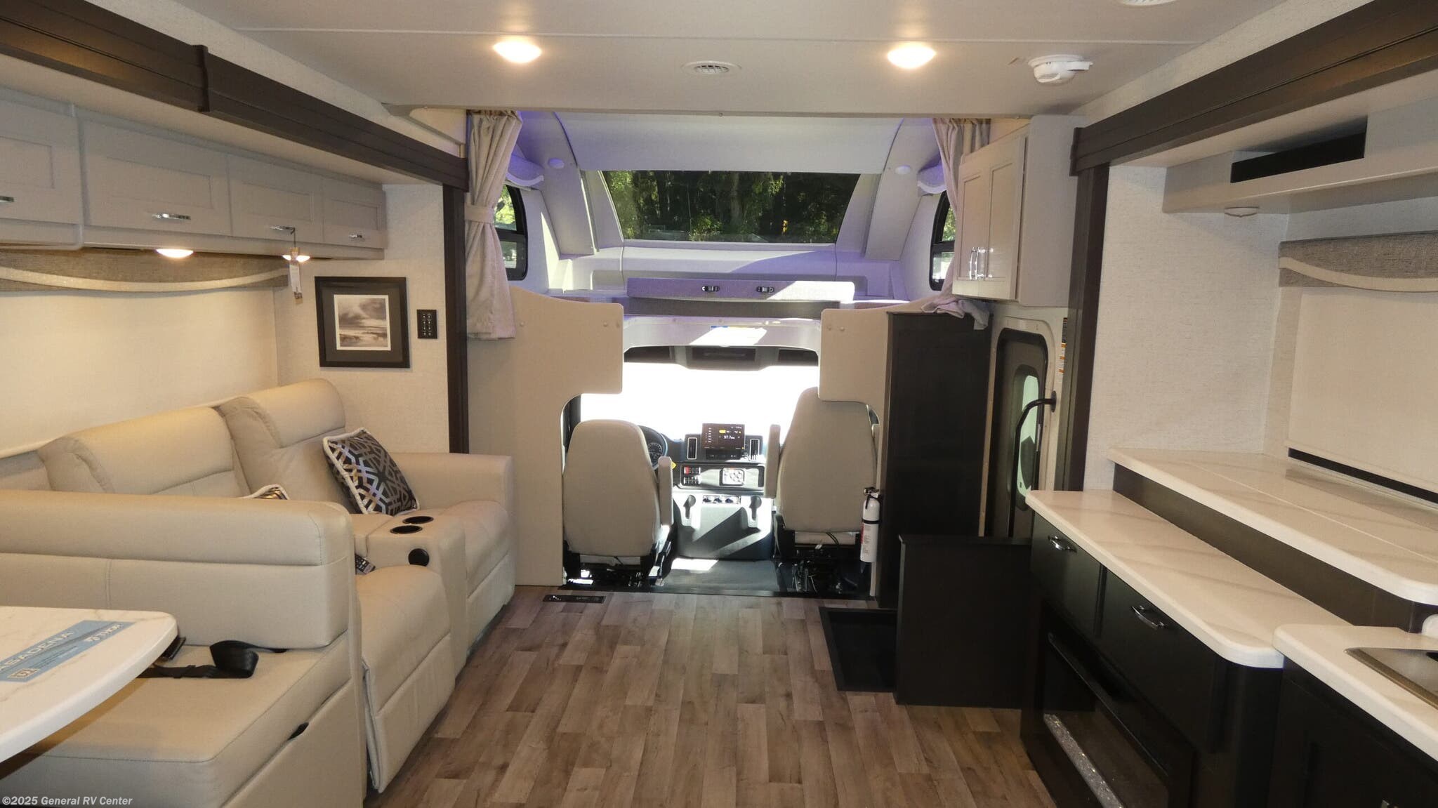 New 2026 Thor Motor Coach Pasadena 38DX available in Ocala, Florida