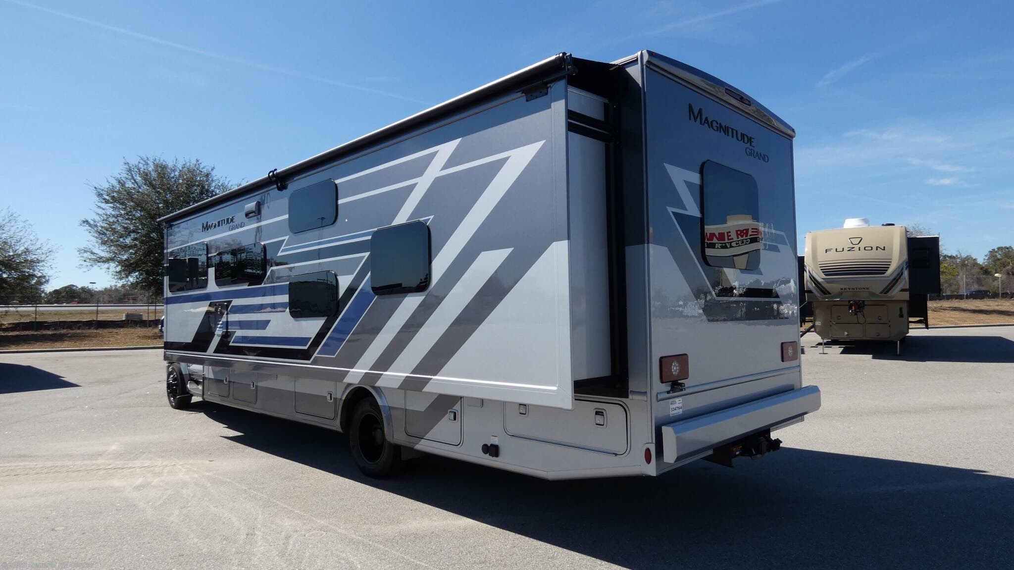 2026 Magnitude R36 by Thor Motor Coach from General RV Center in Ocala, Florida