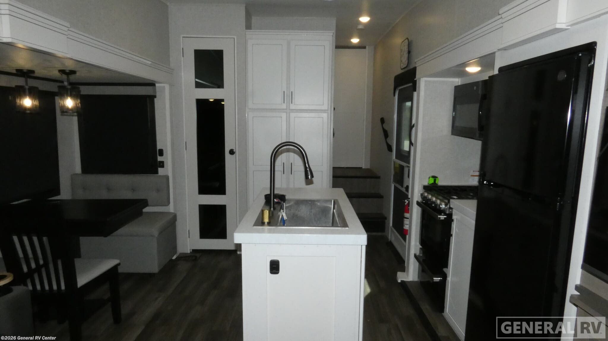 Used 2025 Jayco Eagle 28CRT available in Ocala, Florida