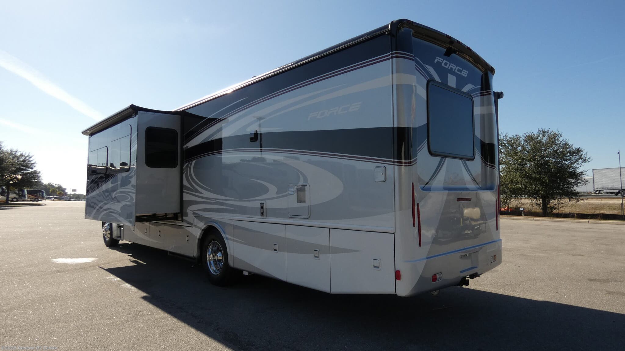 2015 Force 37FBH by Dynamax Corp from General RV Center in Ocala, Florida