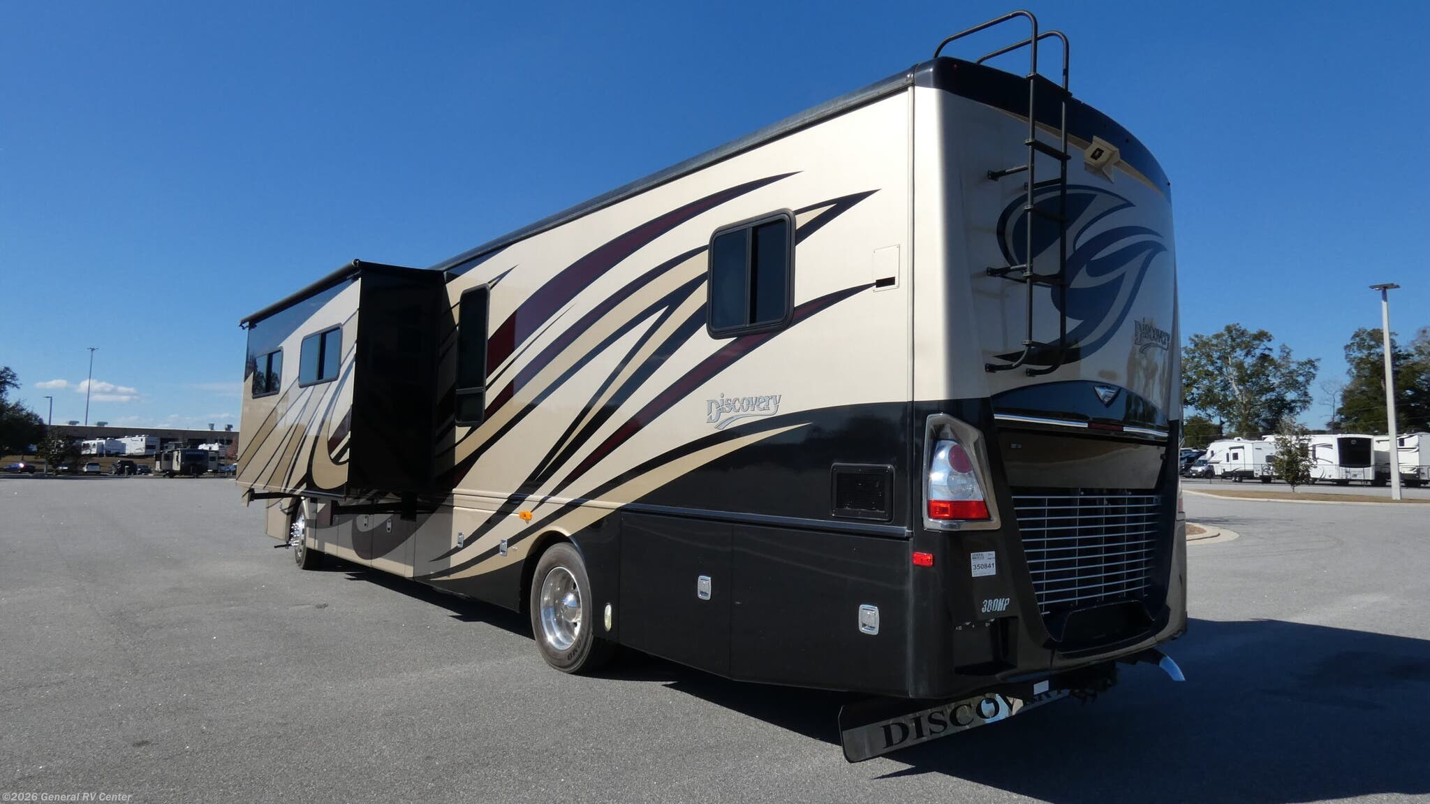 2014 Discovery 40X by Fleetwood from General RV Center in Ocala, Florida