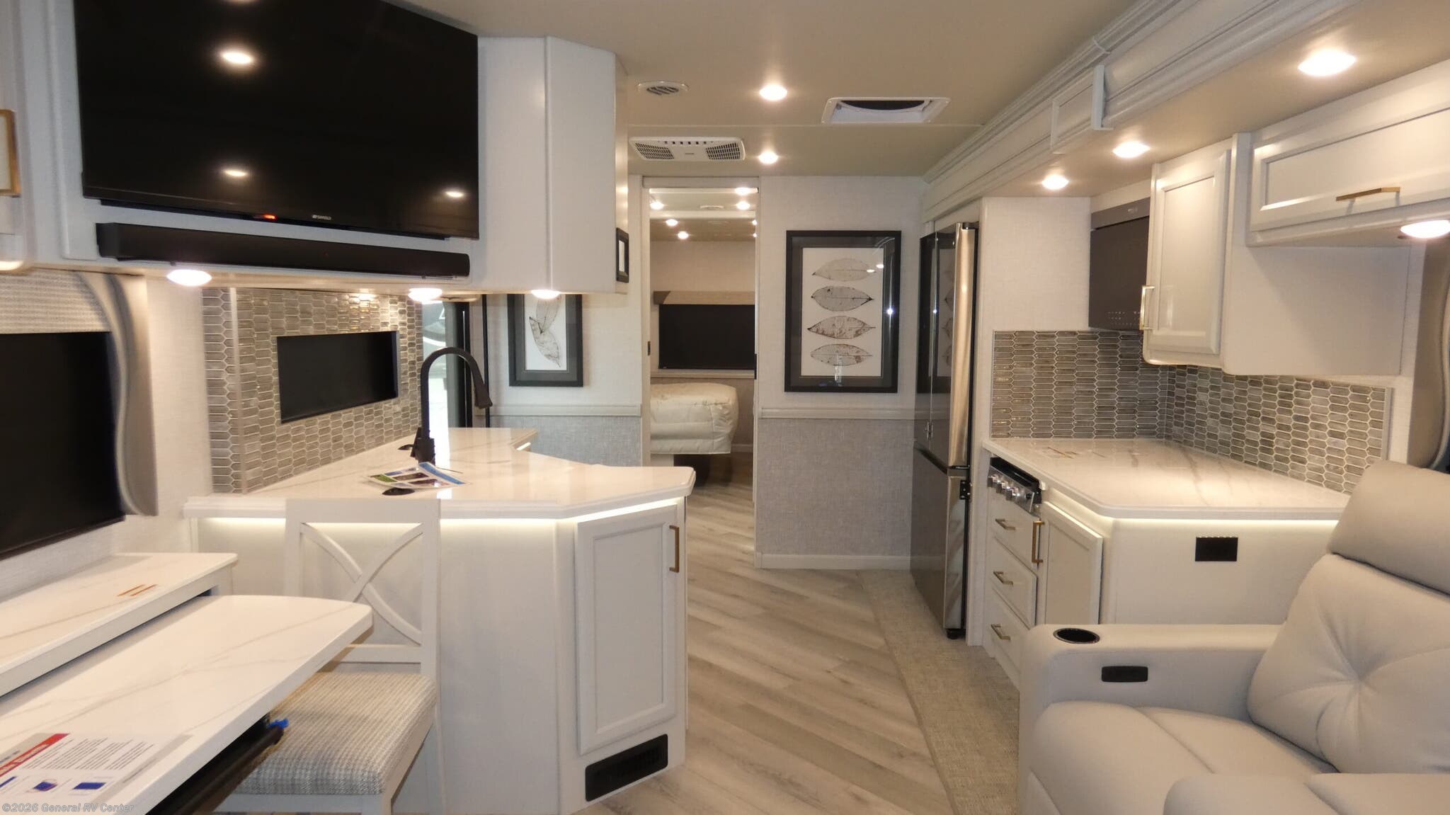 2026 Fleetwood Bounder 35GL - New Class A For Sale by General RV Center in Ocala, Florida