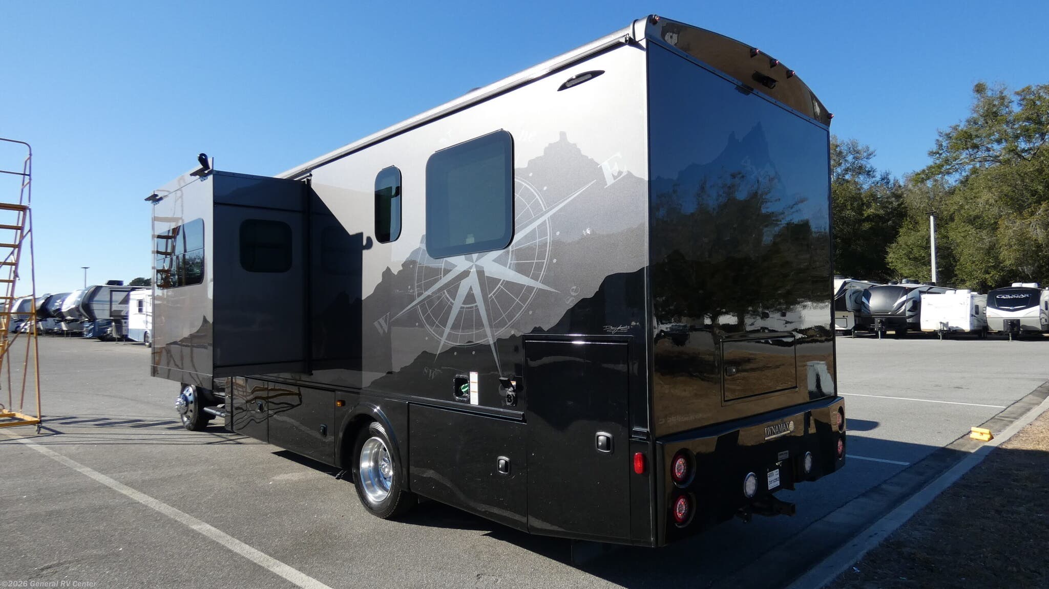 2024 ISATA 5 28SS by Dynamax Corp from General RV Center in Ocala, Florida