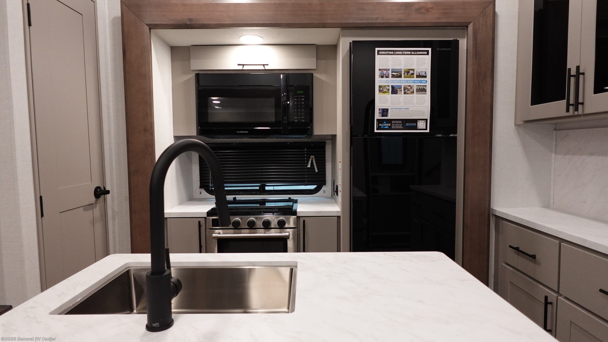 2026 Alliance RV Valor All-Access 35A14 - New Fifth Wheel For Sale by General RV Center in Ocala, Florida