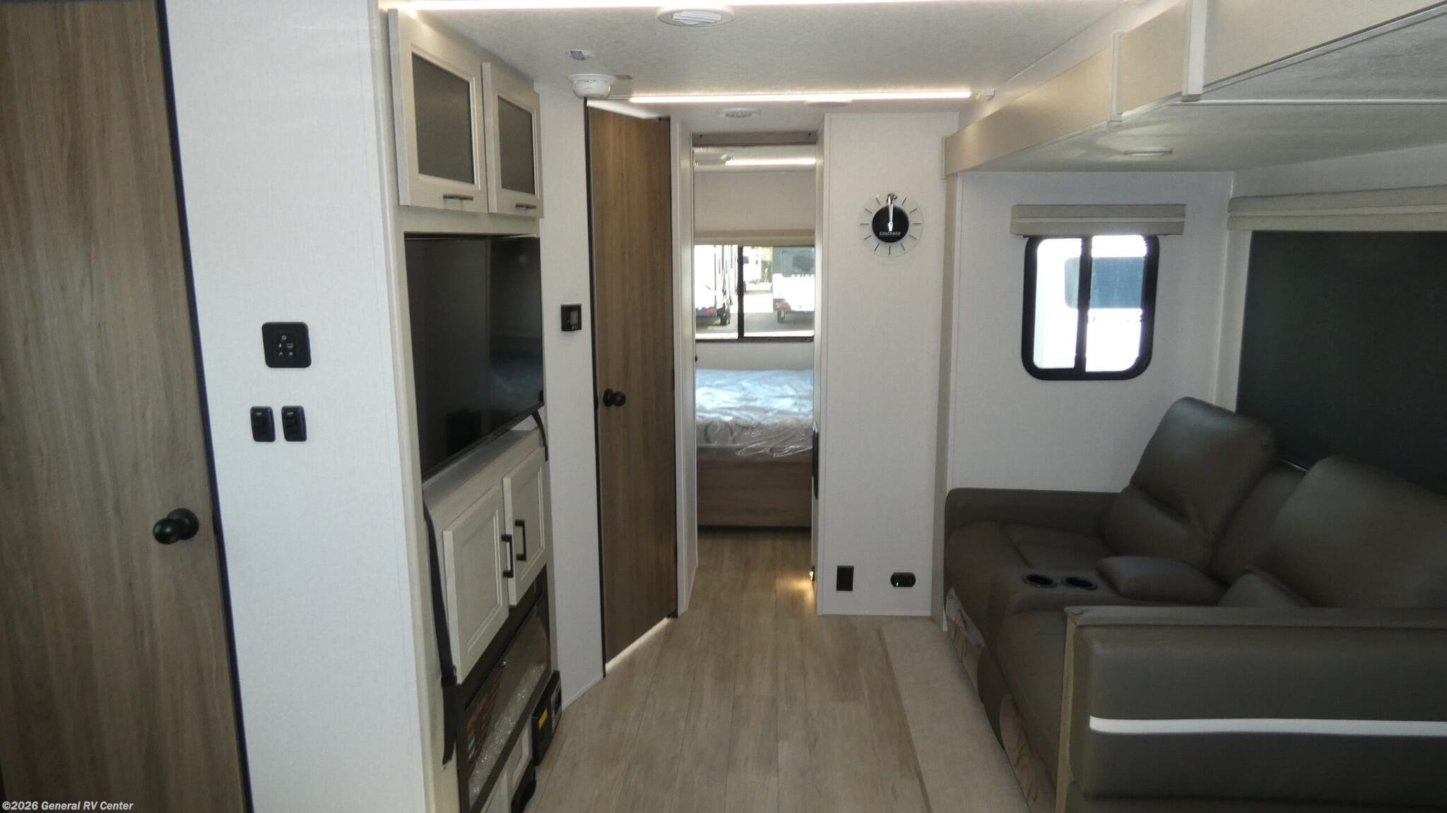 2026 Coachmen Freedom Express Ultra Lite 259FKDS - New Travel Trailer For Sale by General RV Center in Ocala, Florida