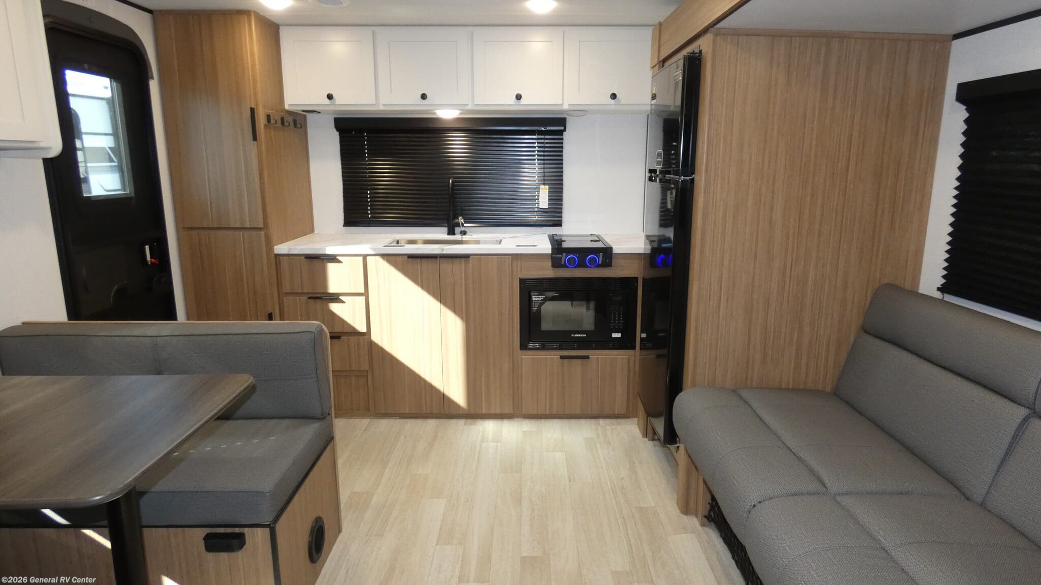 2026 Keystone Passport Classic 210RKC - New Travel Trailer For Sale by General RV Center in Ocala, Florida