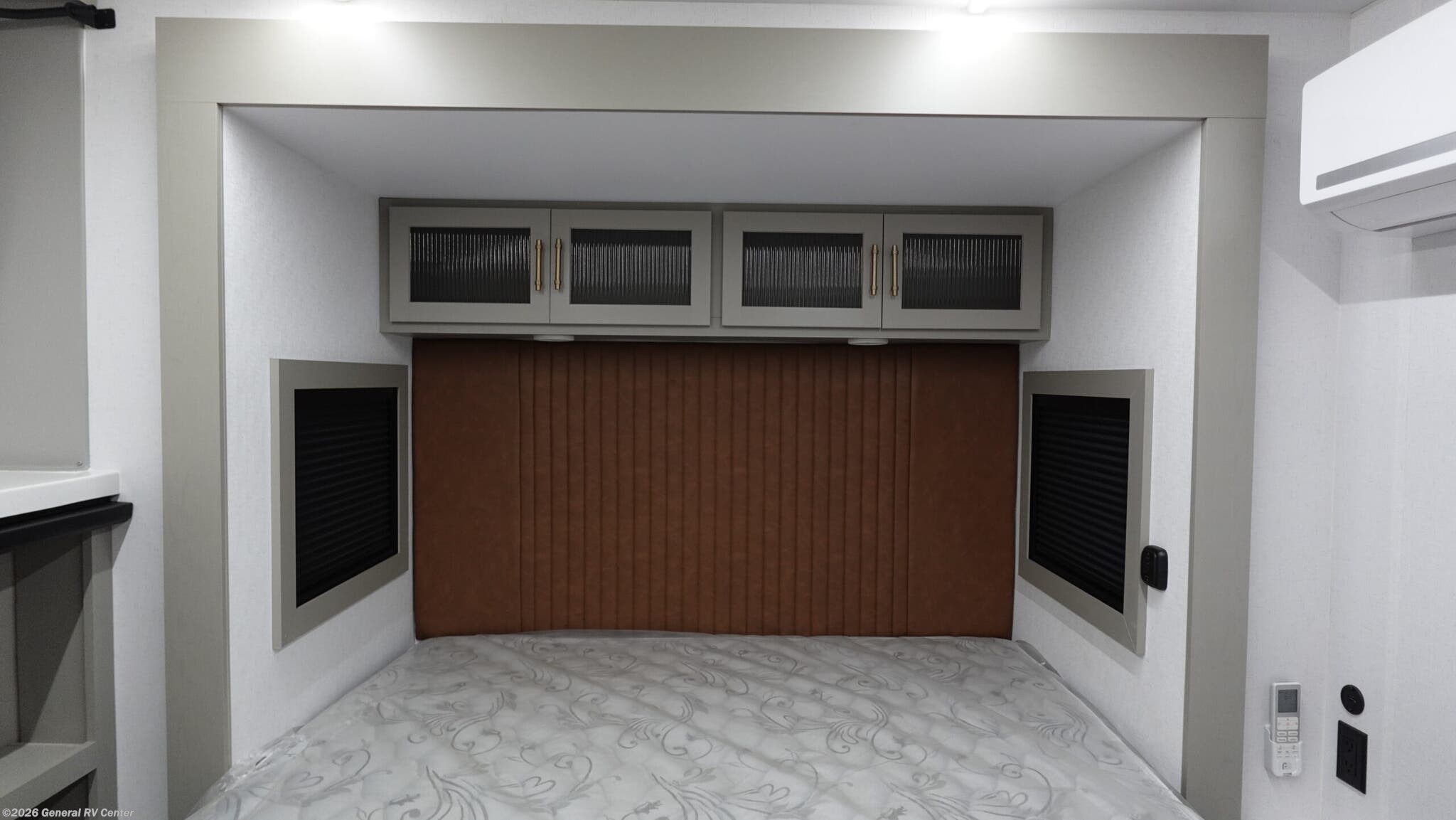 2026 Vendetta V4250 by Axiom from General RV Center in Ocala, Florida