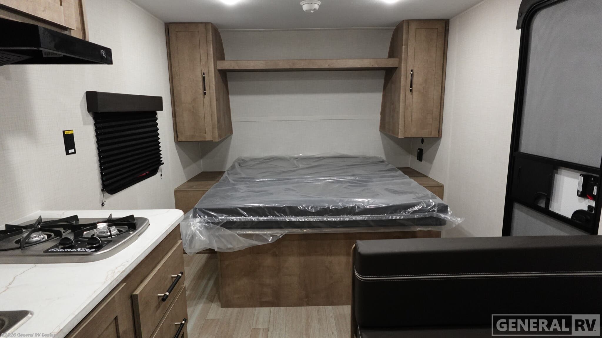 New 2026 Keystone Springdale 1700FQ available in Ocala, Florida