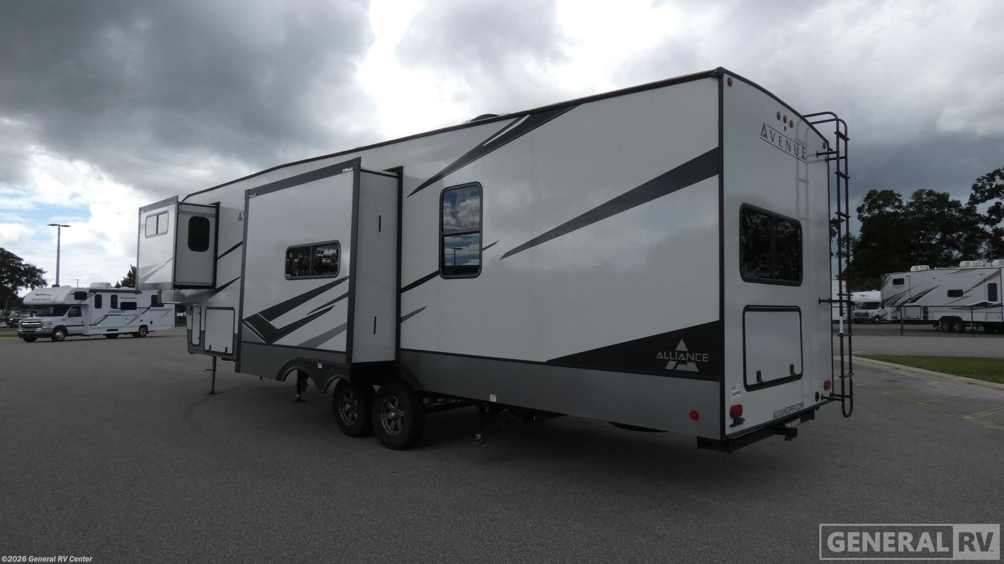 2023 Avenue 36BRM by Alliance RV from General RV Center in Ocala, Florida