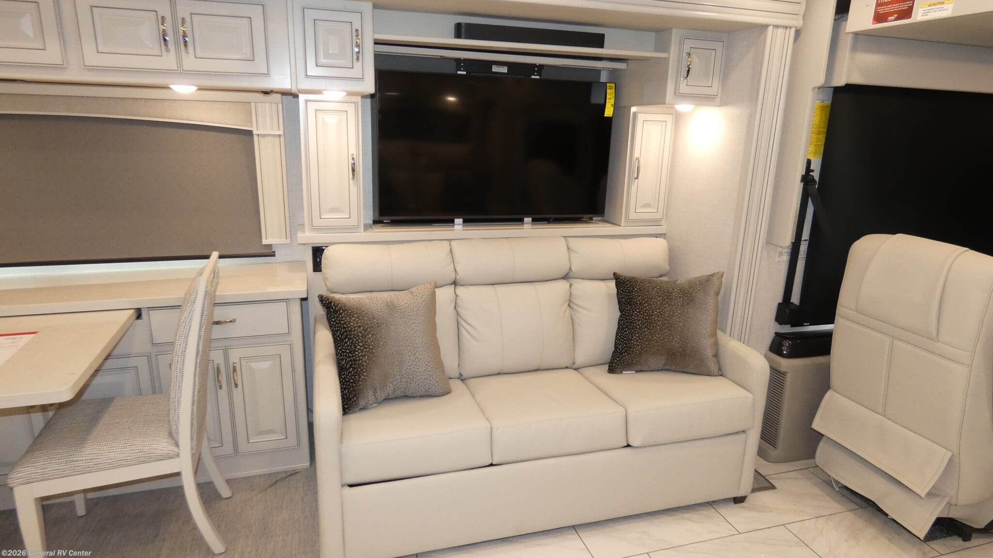 New 2026 Fleetwood Discovery 38W available in Ocala, Florida