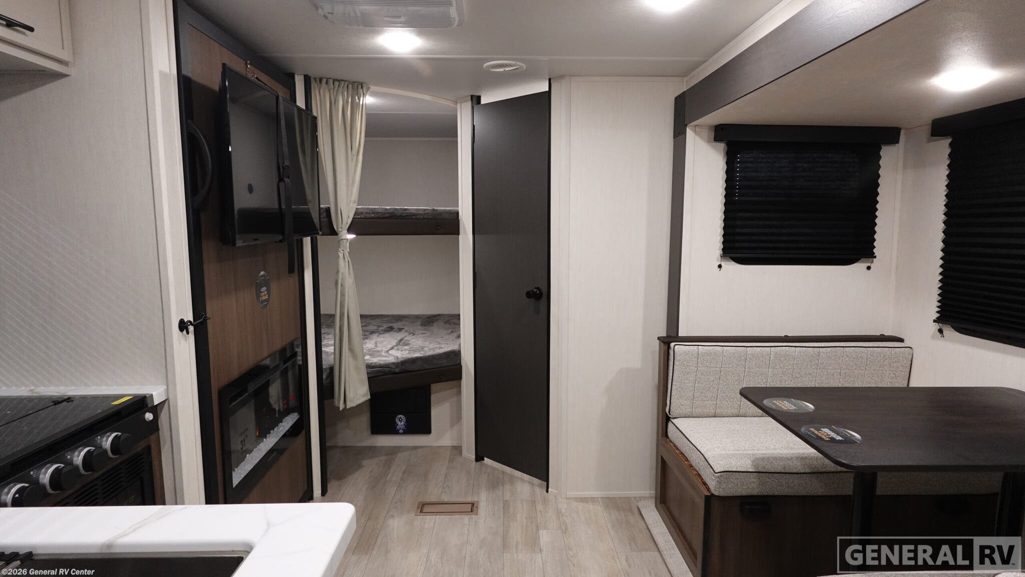 2026 Prime Time Avenger 23BHS - New Travel Trailer For Sale by General RV Center in Ocala, Florida