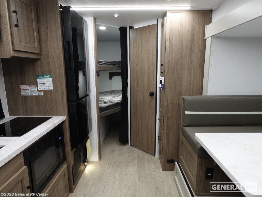 2026 Coachmen Freedom EXPRS 21SE - New Travel Trailer For Sale by General RV Center in Ocala, Florida