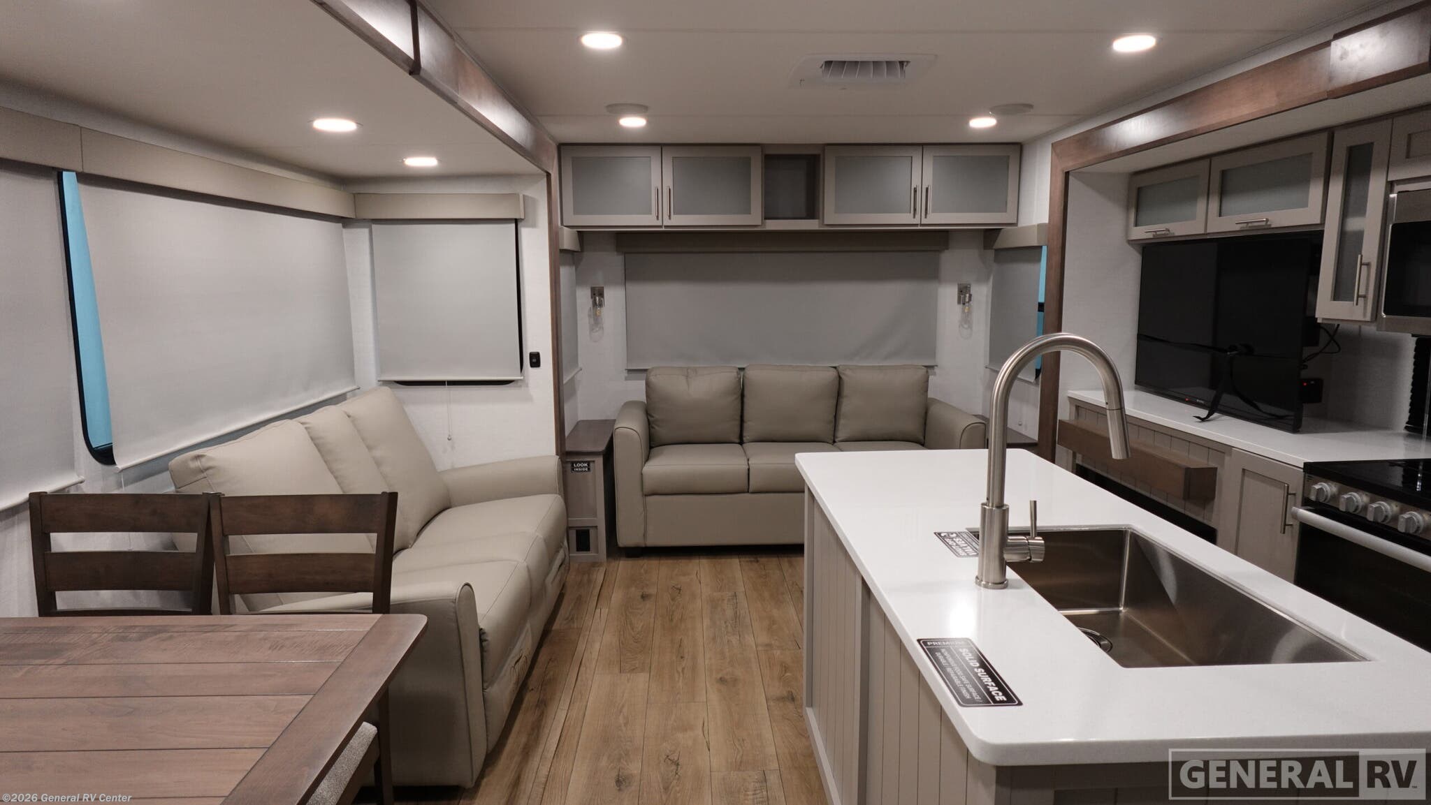 2026 Alliance RV Avenue 332RL - New Travel Trailer For Sale by General RV Center in Ocala, Florida