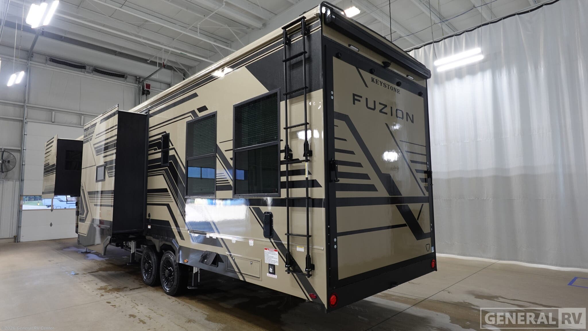 2026 Fuzion 373 by Keystone from General RV Center in Ocala, Florida