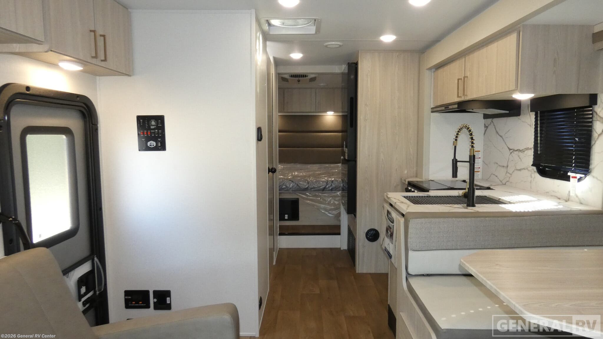 2026 East to West Entrada 2800S - New Class C For Sale by General RV Center in Ocala, Florida