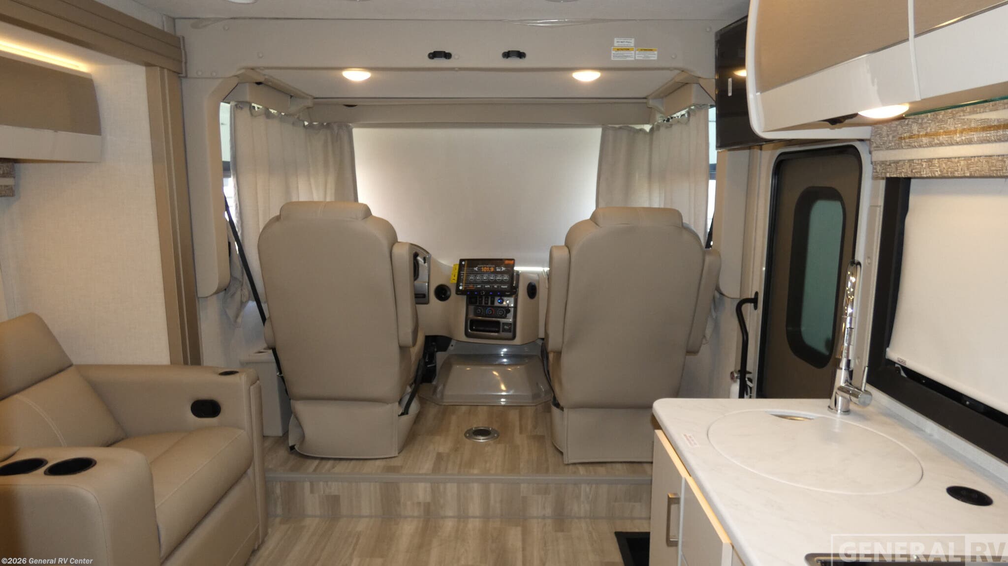 New 2026 Thor Motor Coach Axis 26.2 available in Ocala, Florida