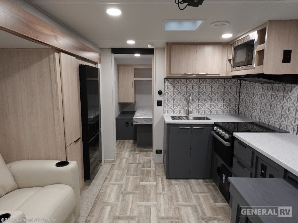 New 2025 Prime Time Tracer 255DS available in Ocala, Florida