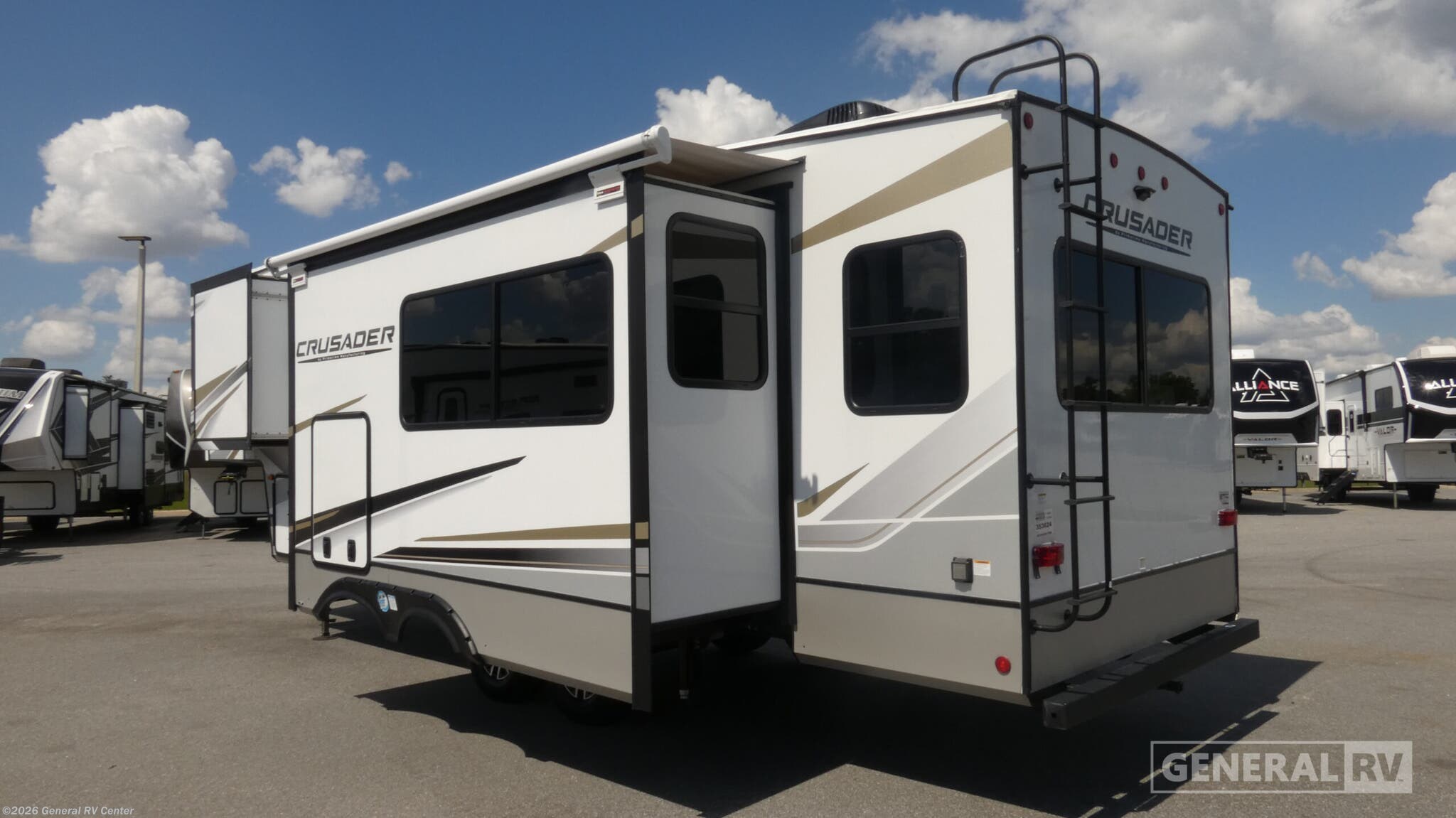 2024 Crusader 275RDD by Prime Time from General RV Center in Ocala, Florida