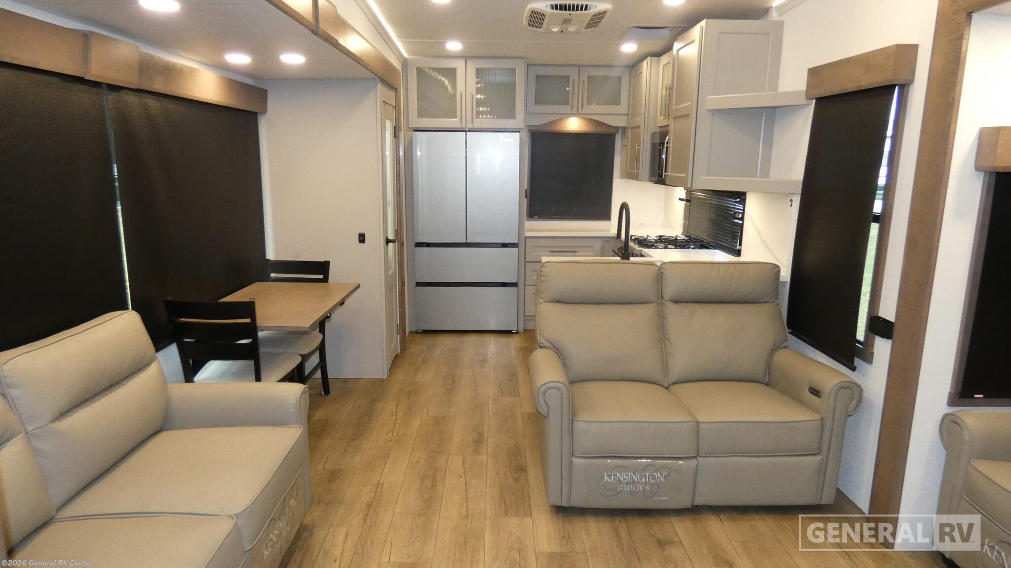 2025 Alliance RV Paradigm 382RK - Used Fifth Wheel For Sale by General RV Center in Ocala, Florida