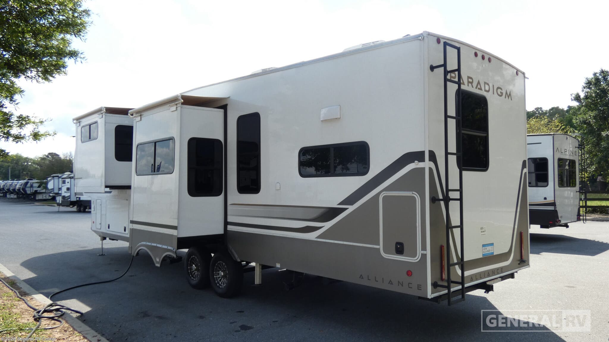 2025 Paradigm 382RK by Alliance RV from General RV Center in Ocala, Florida