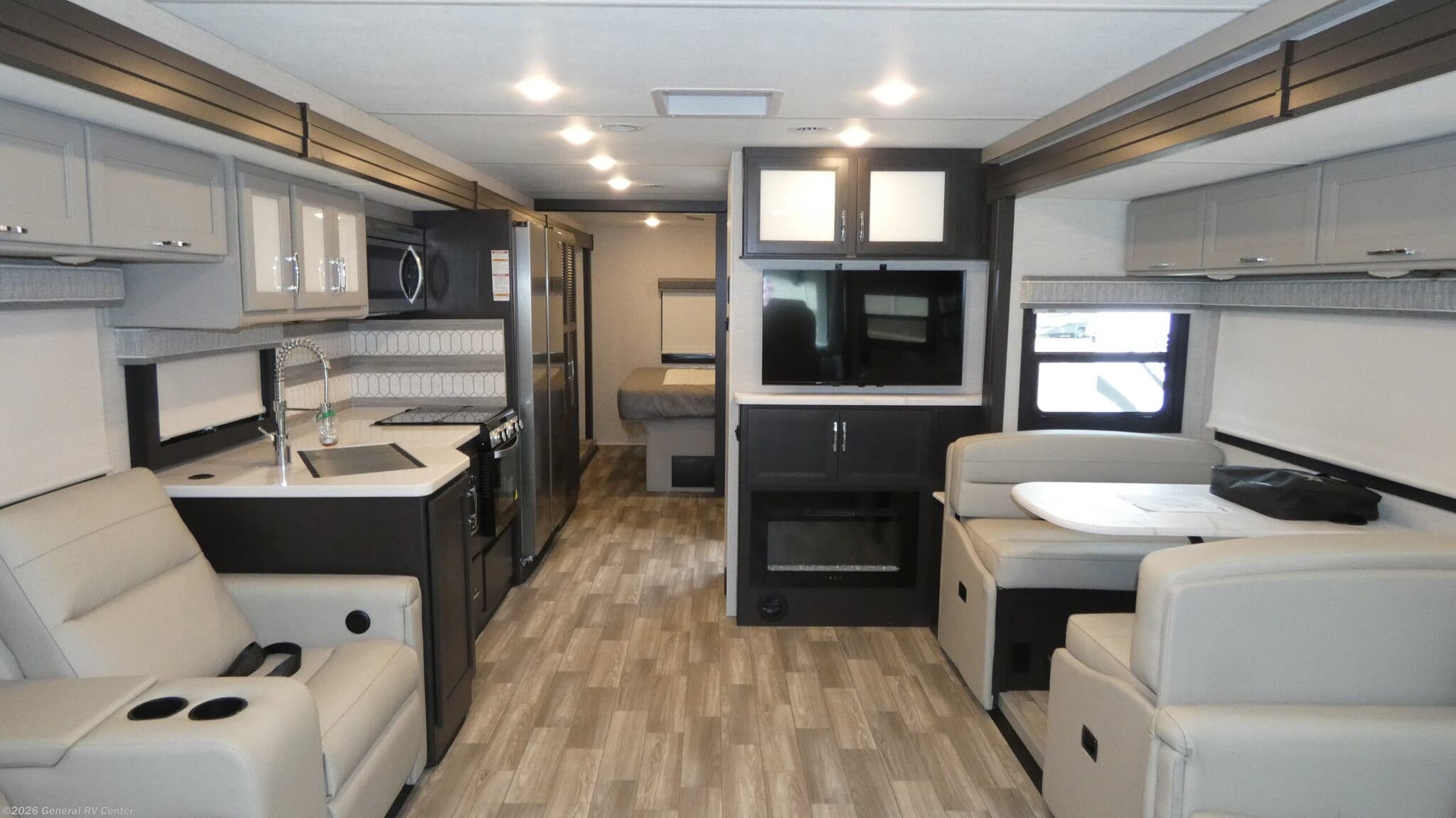 2026 Thor Motor Coach Luminate CC35 - New Class A For Sale by General RV Center in Ocala, Florida