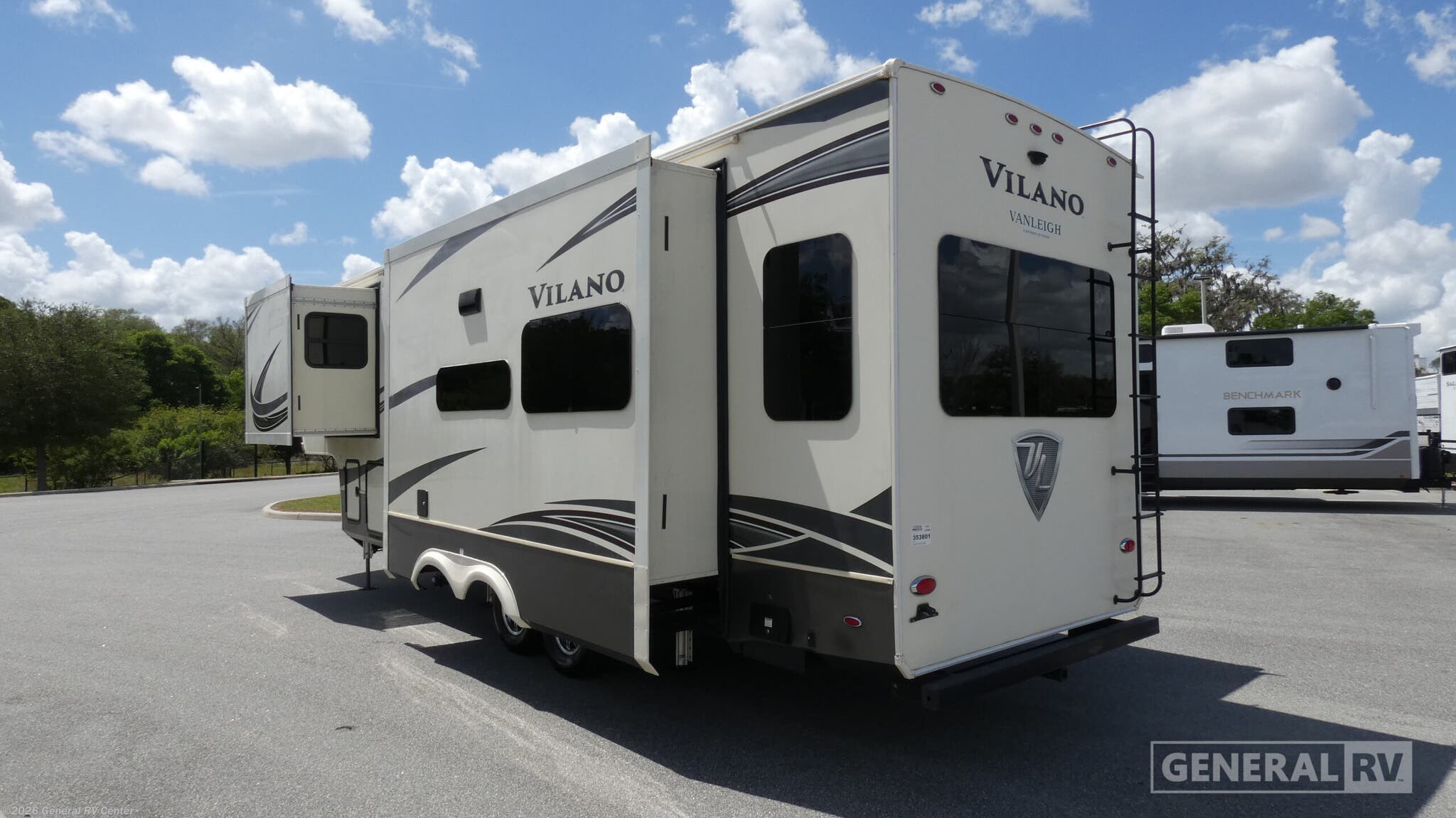 2021 Vilano 320GK by Vanleigh from General RV Center in Ocala, Florida