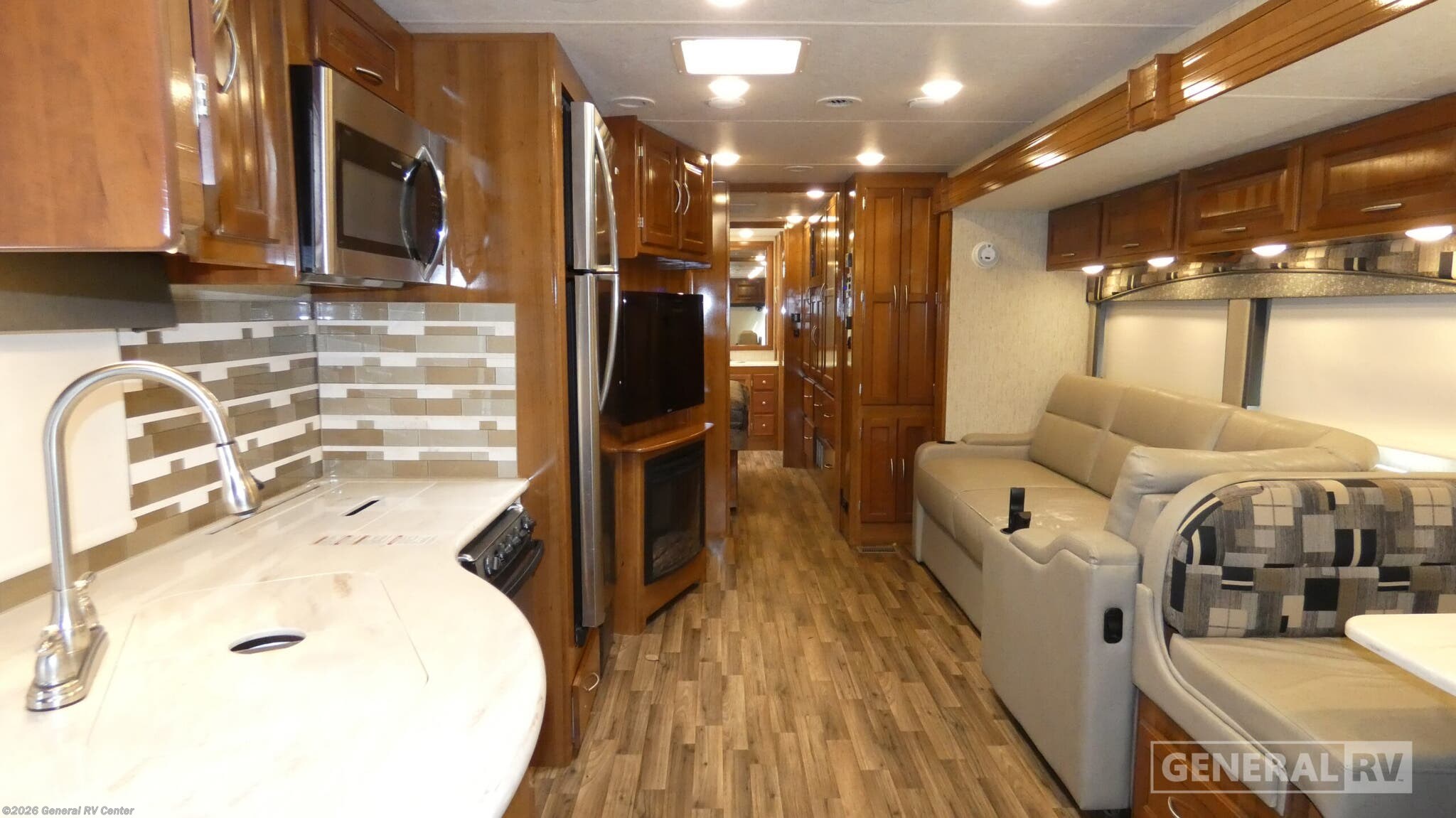 2018 Coachmen Mirada 35LS - Used Class A For Sale by General RV Center in Ocala, Florida
