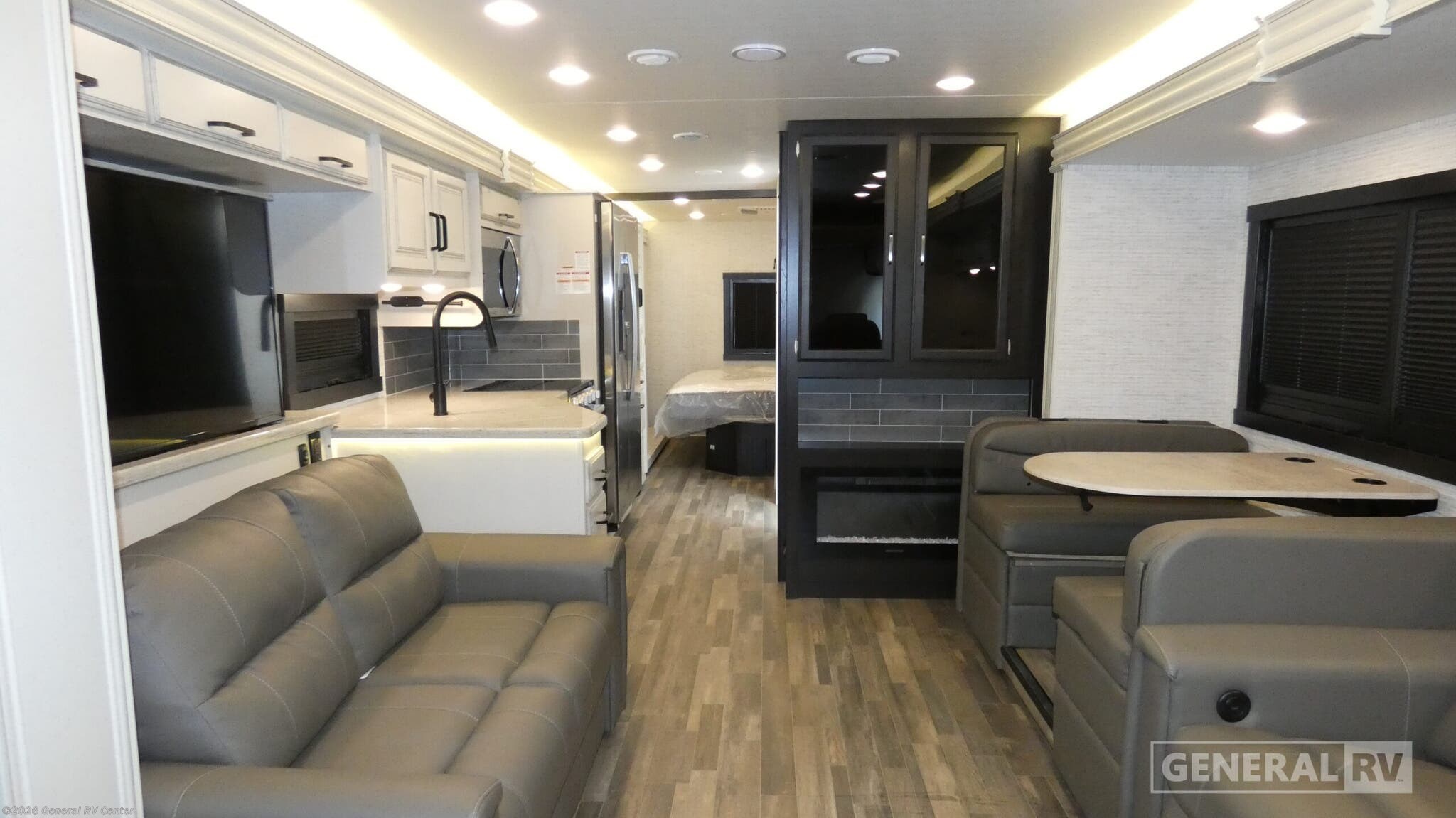 2024 Entegra Coach Vision XL 34G - Used Class A For Sale by General RV Center in Ocala, Florida