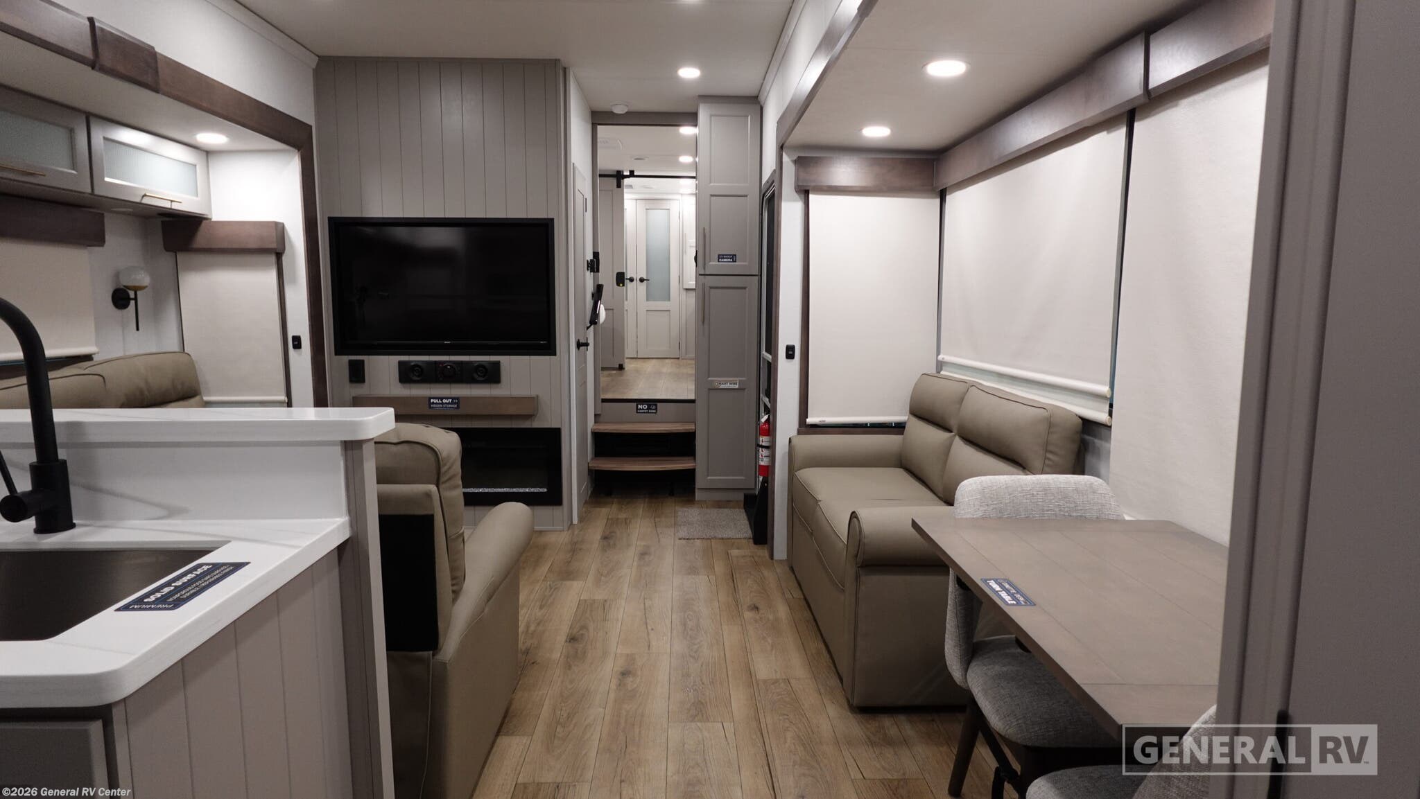 New 2026 Alliance RV Paradigm 382RK available in Ocala, Florida
