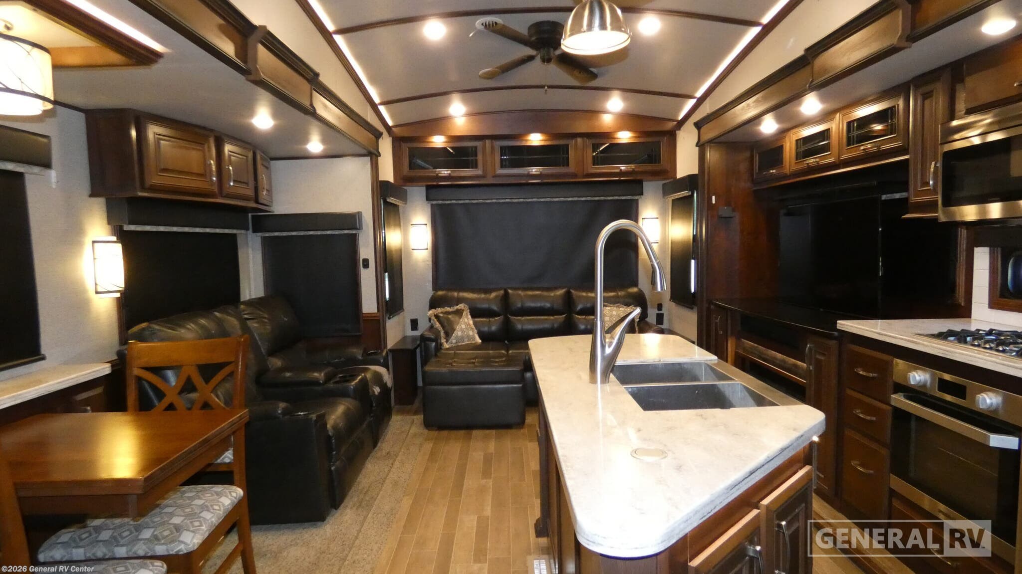 2019 Jayco Pinnacle 36FBTS - Used Fifth Wheel For Sale by General RV Center in Ocala, Florida