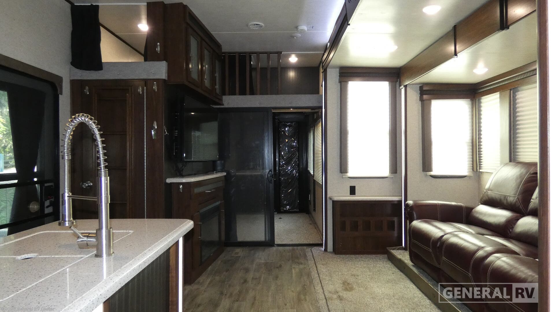 2018 Heartland Cyclone 3611JS - Used Fifth Wheel For Sale by General RV Center in Ocala, Florida