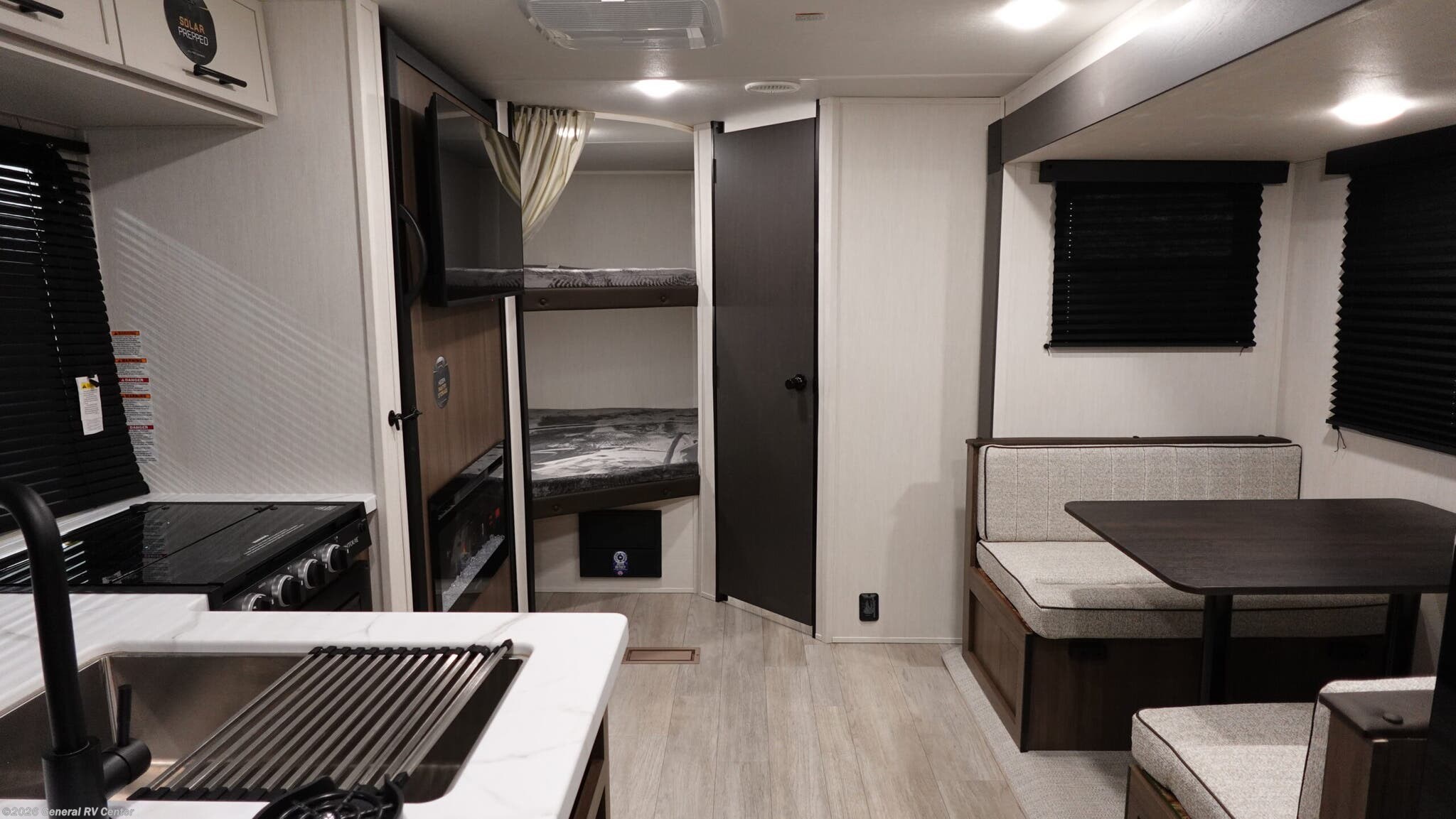 2026 Prime Time Avenger 23BHS - New Travel Trailer For Sale by General RV Center in Ocala, Florida