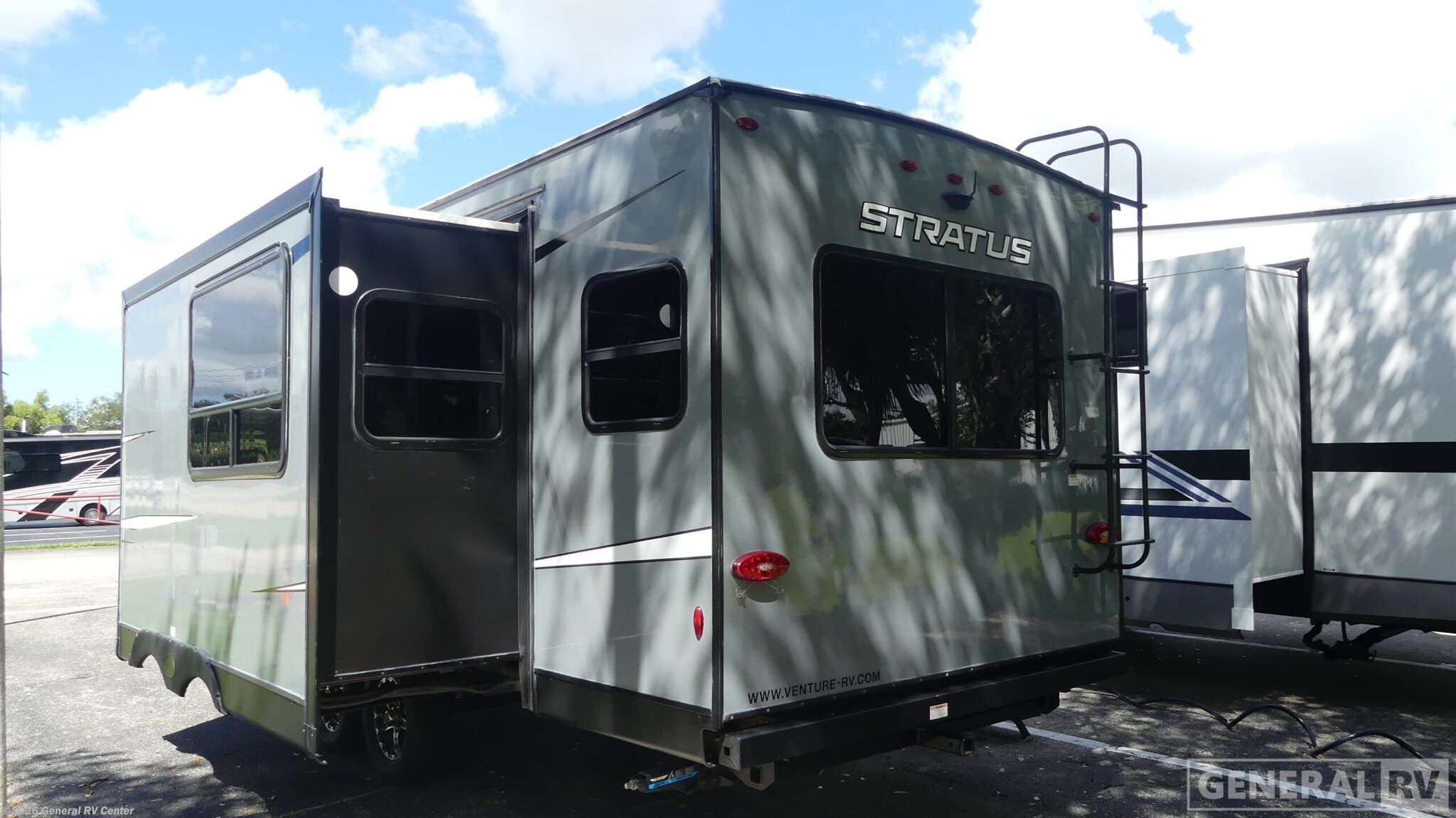 2022 Stratus SR261VRL by Venture RV from General RV Center in Ocala, Florida