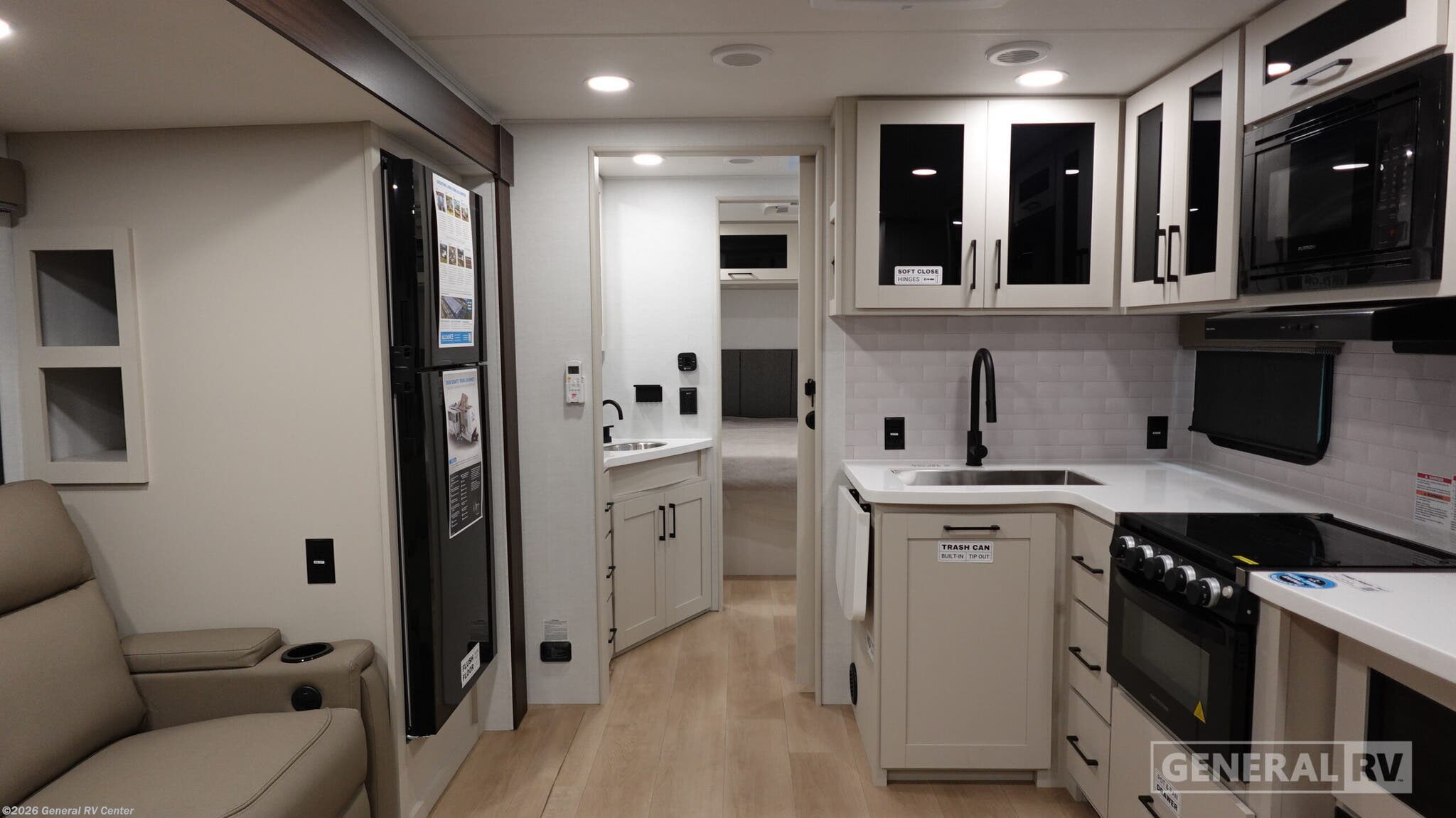 New 2027 Alliance RV Delta 252RL available in Ocala, Florida