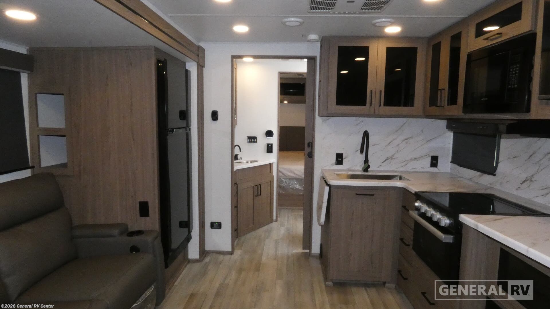 Used 2024 Alliance RV Delta 252RL available in Ocala, Florida