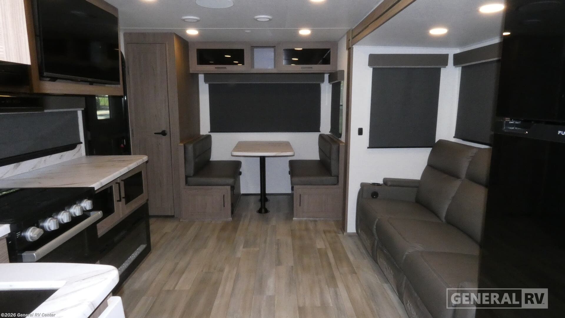 2024 Alliance RV Delta 252RL - Used Travel Trailer For Sale by General RV Center in Ocala, Florida