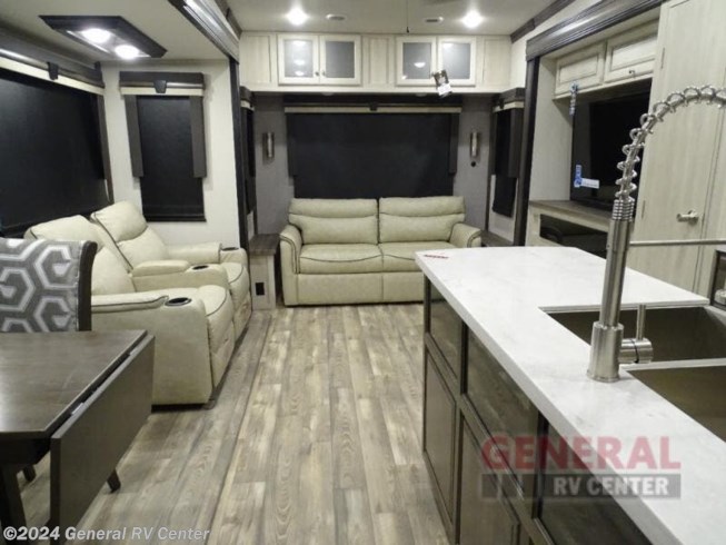 2022 Cardinal Luxury 380RLX by Forest River from General RV Center in Dover, Florida