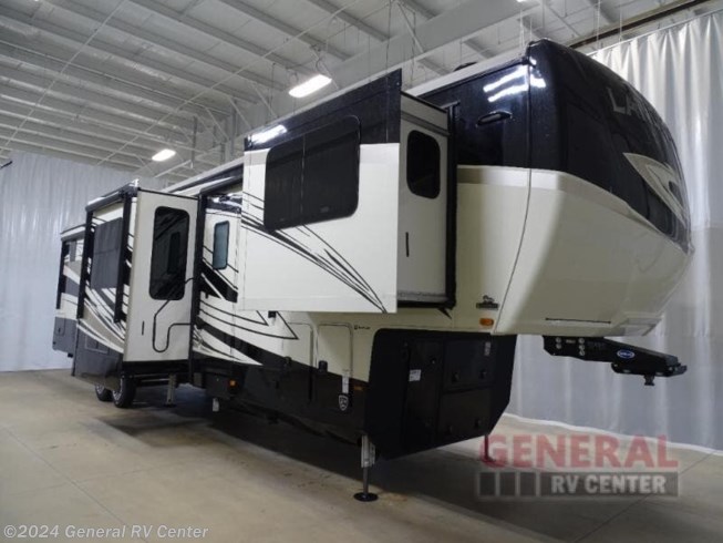 2022 Heartland Landmark Lafayette - New Fifth Wheel For Sale by General RV Center in Dover, Florida