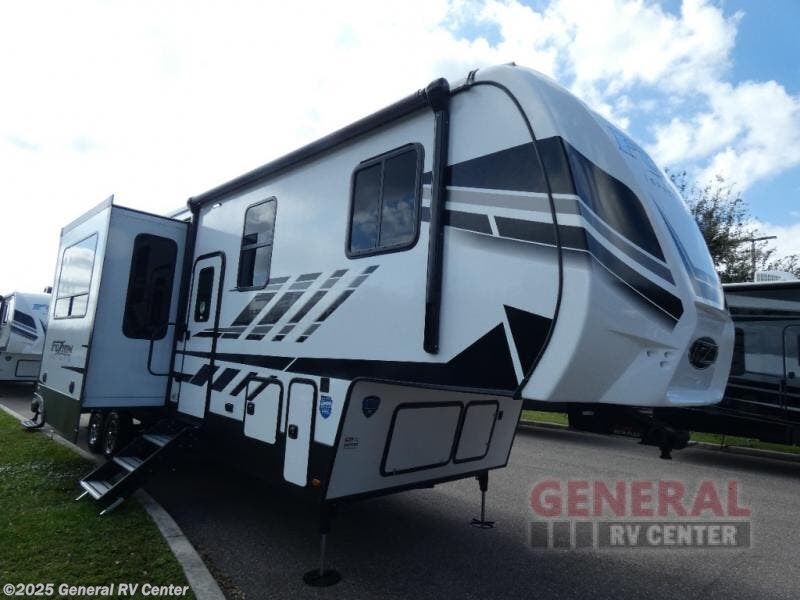 2023 Keystone Fuzion Impact Edition 367 RV for Sale in Dover, FL 33527