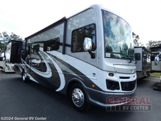 New 2023 Fleetwood Bounder 35GL available in Dover, Florida