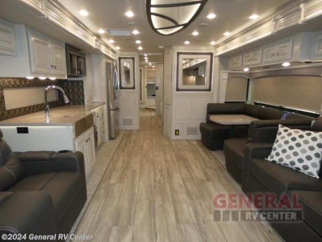 2024 Discovery LXE 44B by Fleetwood from General RV Center in Dover, Florida
