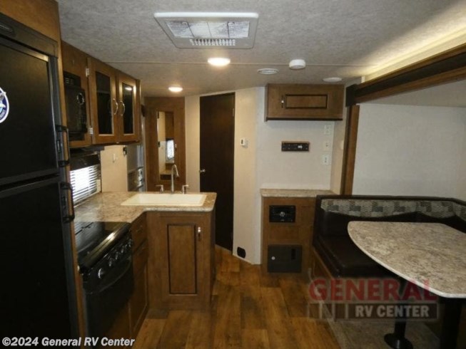 2018 Wildwood X-Lite 232RBXL by Forest River from General RV Center in Dover, Florida