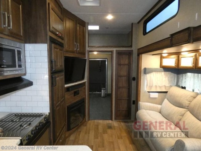 2017 Cougar 326SRX by Keystone from General RV Center in Dover, Florida
