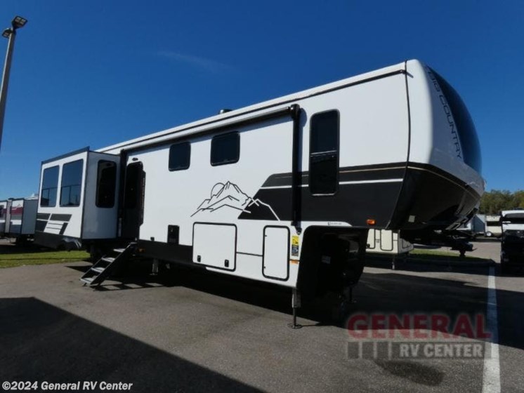 New 2024 Heartland Big Country 3705FB available in Dover, Florida