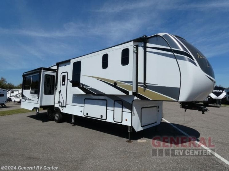 Used 2022 Alliance RV Paradigm 370FB available in Dover, Florida