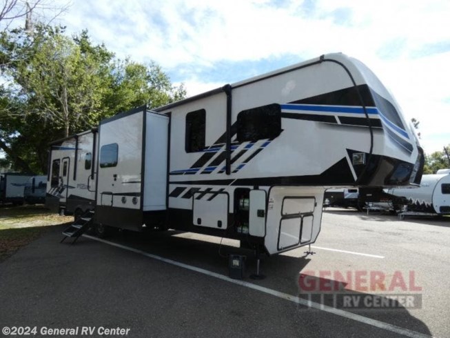 Used 2023 Keystone Fuzion 421 available in Dover, Florida