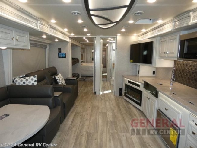 2024 Discovery LXE 40G by Fleetwood from General RV Center in Dover, Florida